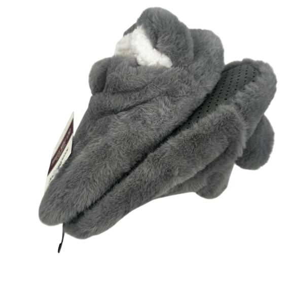 Northeast Outfitters Accessories - Northeast Outfitters Cozy Cabin Women's Fur Booties S/M Grey